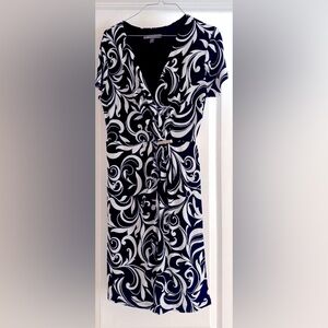 KALIJATI women dress, Elastic fabric, V-cross style. Size M